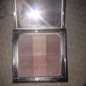 Bobbi brown brightening powder